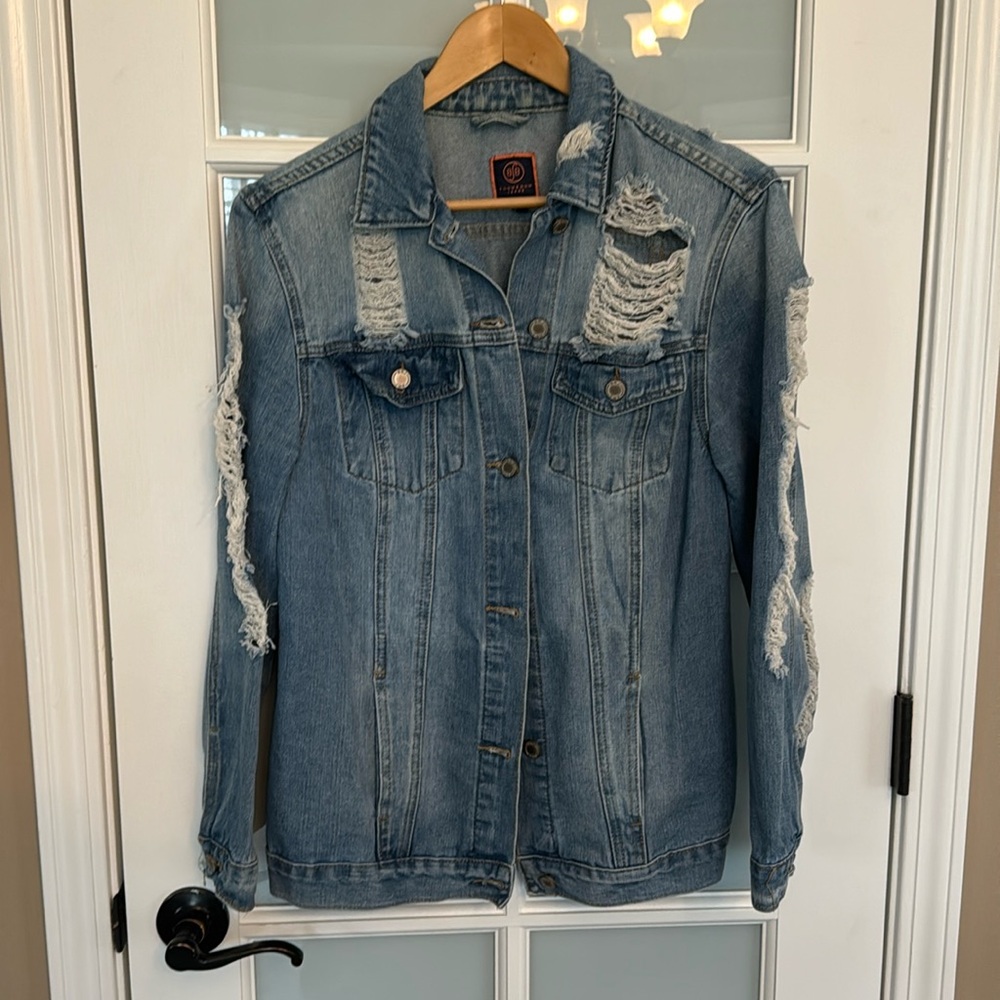 Women’s Jean Jacket